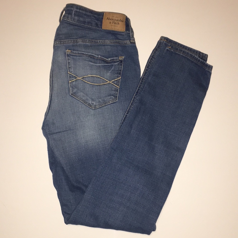 Abercrombie & Fitch jeans